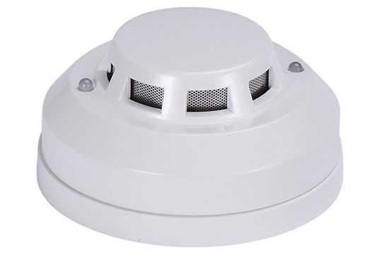 sensor-smoke_pix550 smoke-sensor