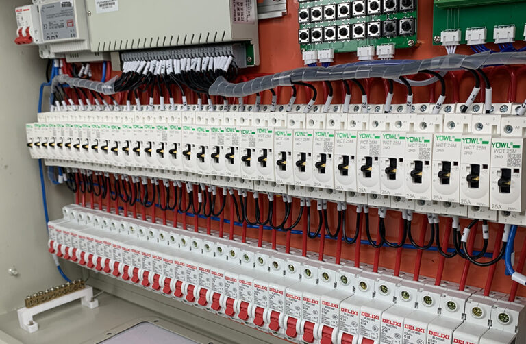 Power Distribution Box